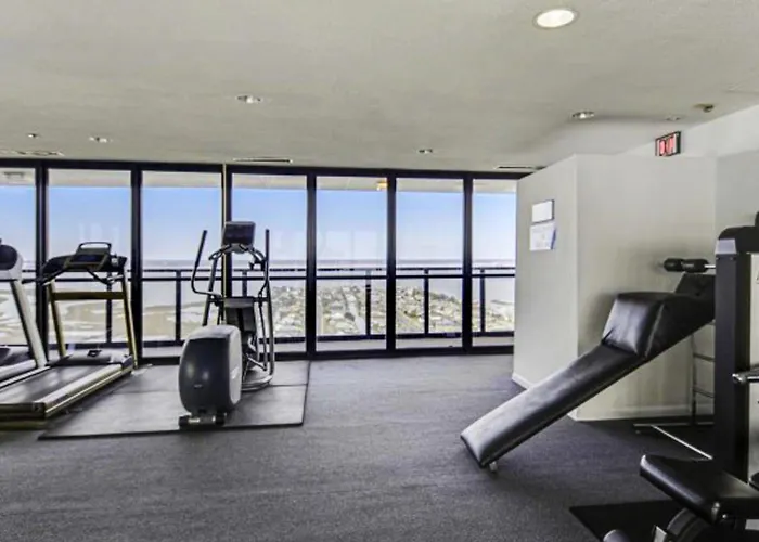 Golden Sands Iii Apartment
